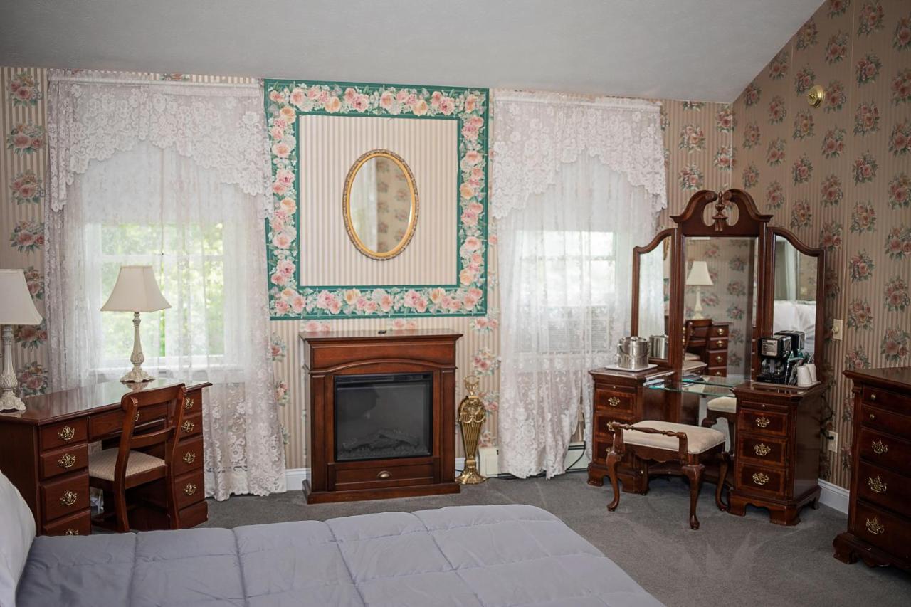 Longhouse Manor B&B Watkins Glen Eksteriør bilde